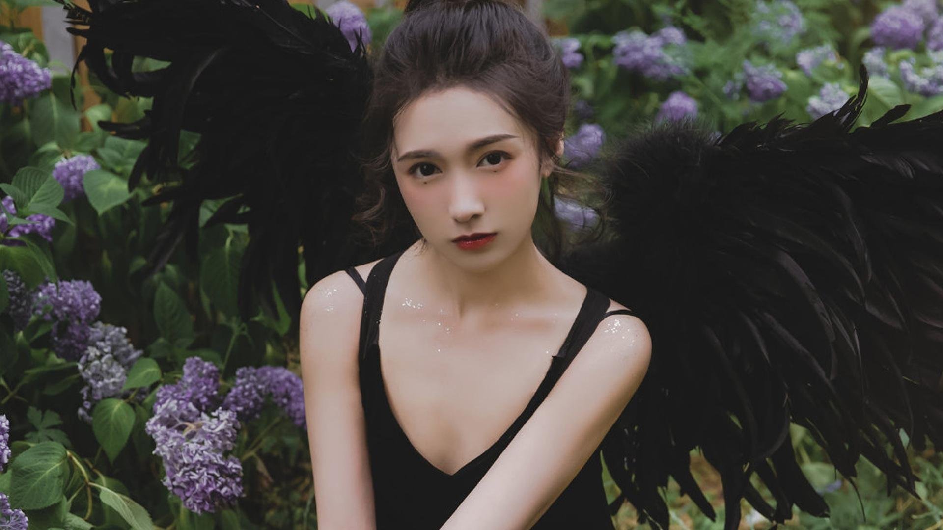 强化高强度对抗训练,适应世界比赛节奏,进行高强度训练
